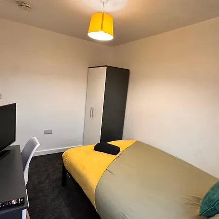 Norfolk Park Haven, 6-Bdr, Family, Parking, Wifi, Sleeps12