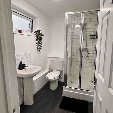 Appartement Norfolk Park Haven, 6-Bdr, Family, Parking, Wifi, Sleeps12 Sheffield