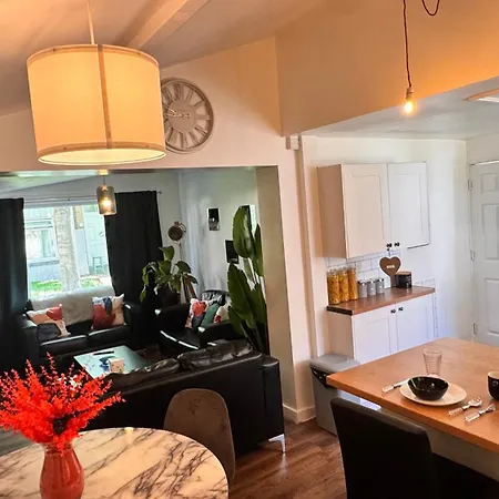 Appartement Norfolk Park Haven, 6-Bdr, Family, Parking, Wifi, Sleeps12 Sheffield